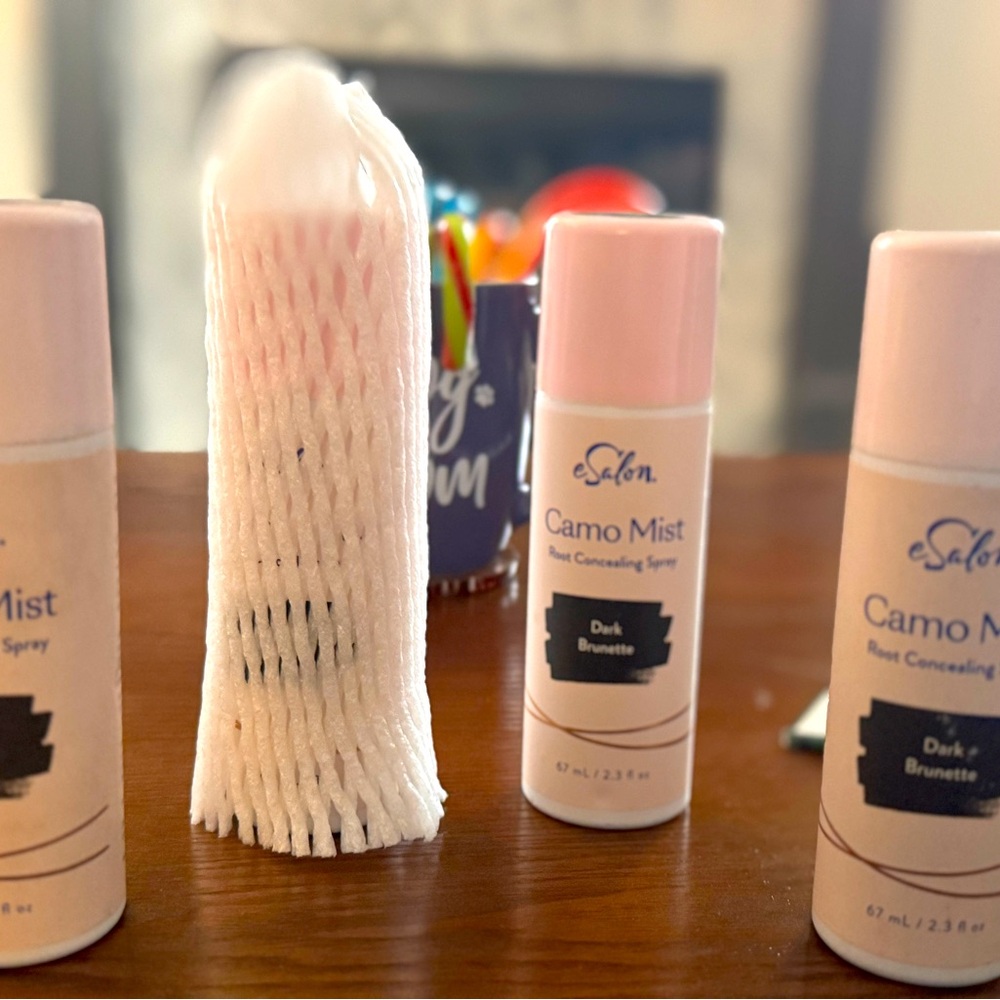 $52 for 4 BRAND NEW 
Root Concealing Spray eSalon 
2.3oz bottles Never been used